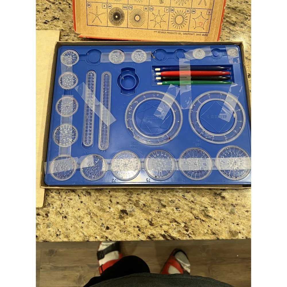 Vtg 1967 Kenner's New Spirograph Drawing Set Box Kit No. #401 Near Complete - Picture 12 of 16